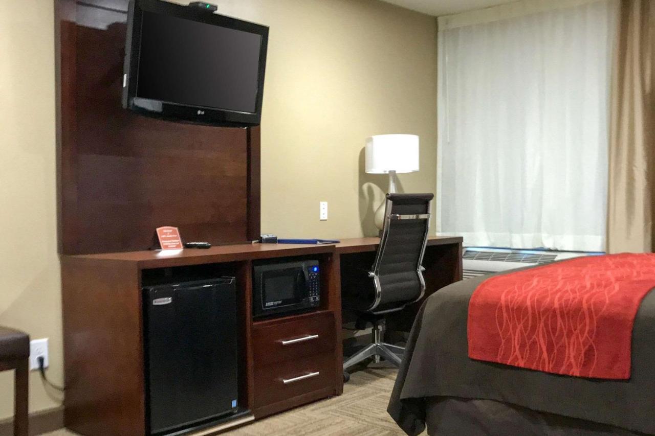 Giles Hotel Inn And Suites Pulaski المظهر الخارجي الصورة