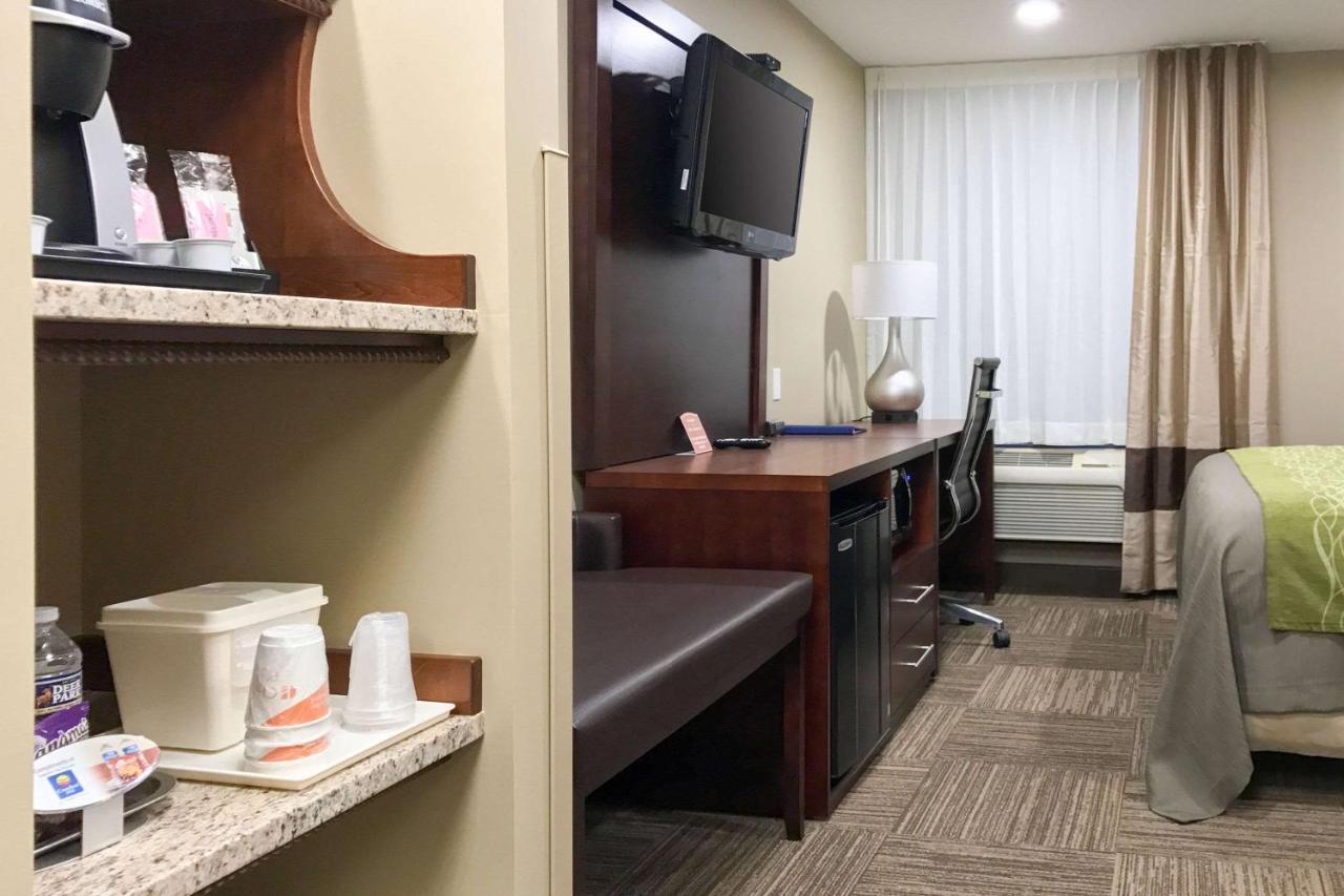 Giles Hotel Inn And Suites Pulaski المظهر الخارجي الصورة