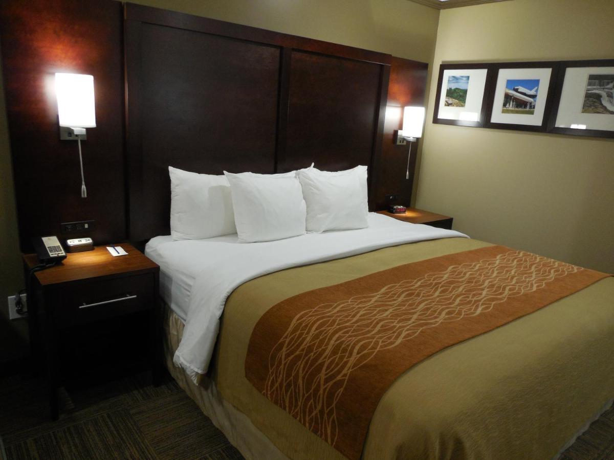 Giles Hotel Inn And Suites Pulaski المظهر الخارجي الصورة