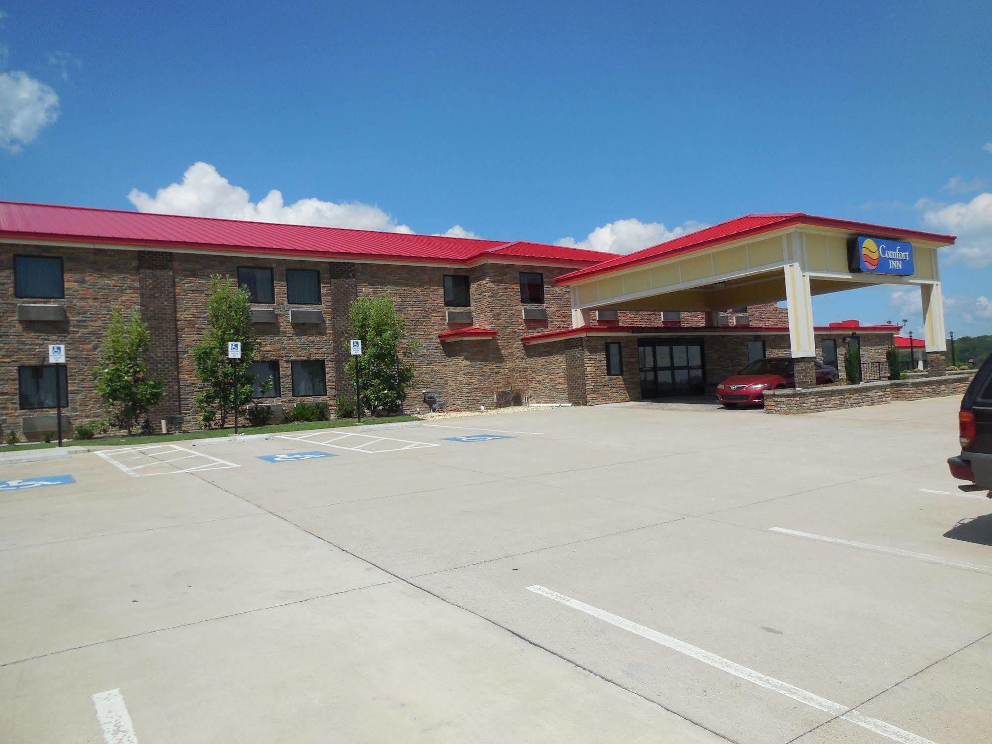 Giles Hotel Inn And Suites Pulaski المظهر الخارجي الصورة